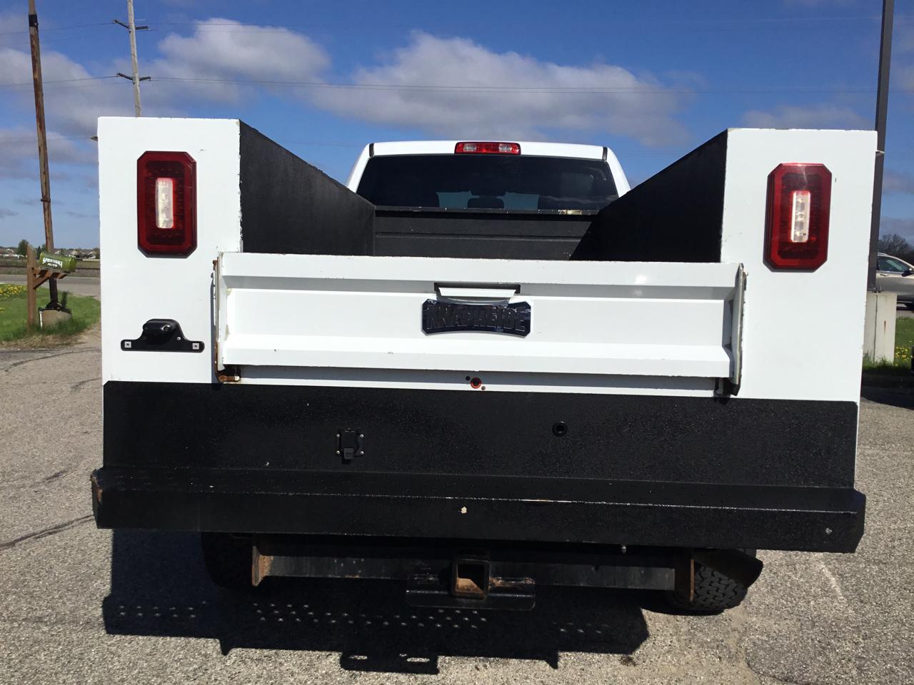 RAM 2500 Tradesman 4x4 Crew Cab 8' Box 2022