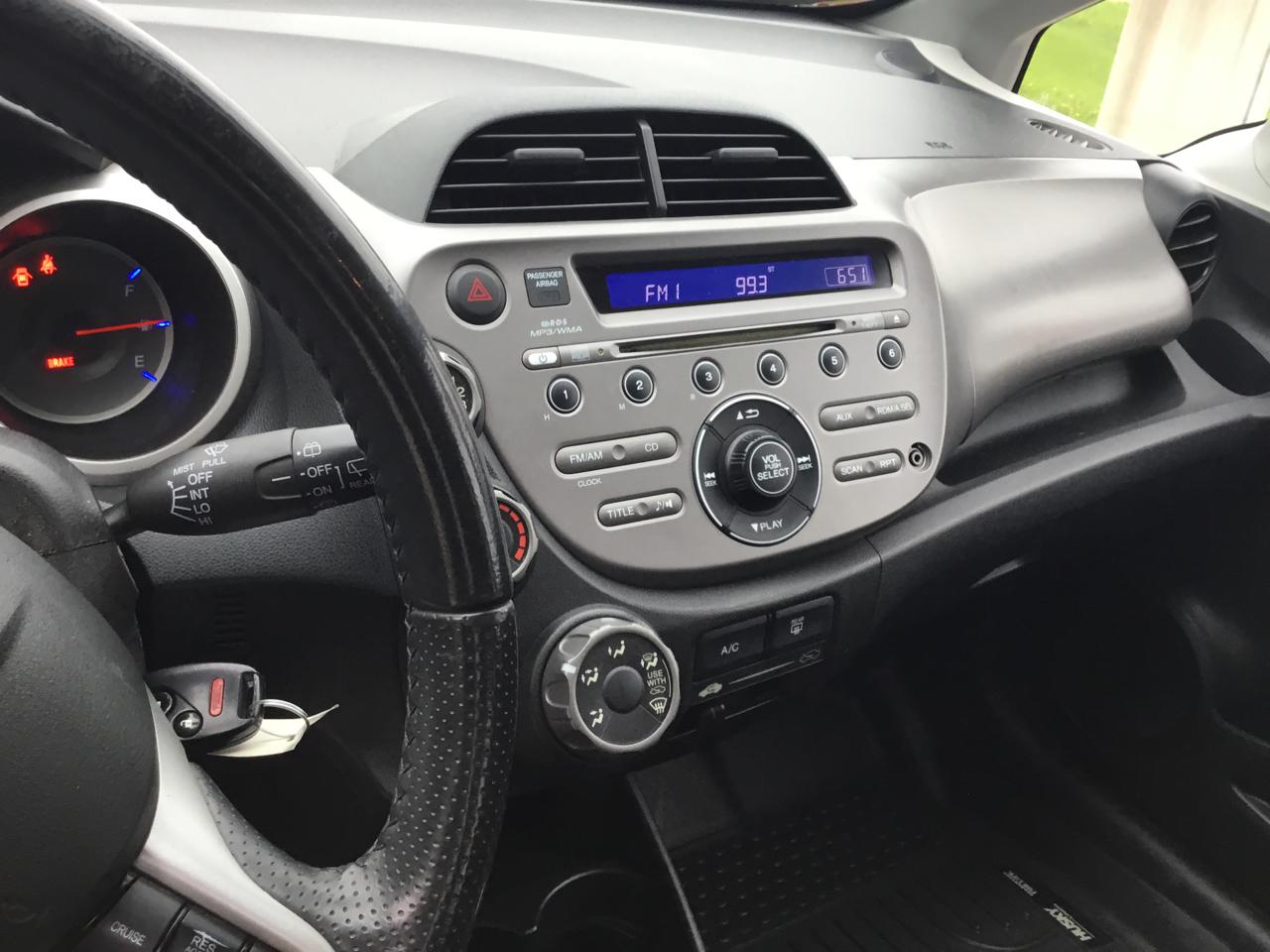 Honda Fit 5dr HB Man Sport 2011