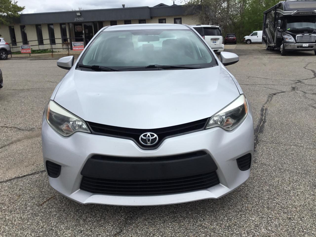 Toyota Corolla 4dr Sdn CVT LE Premium (Natl) 2014