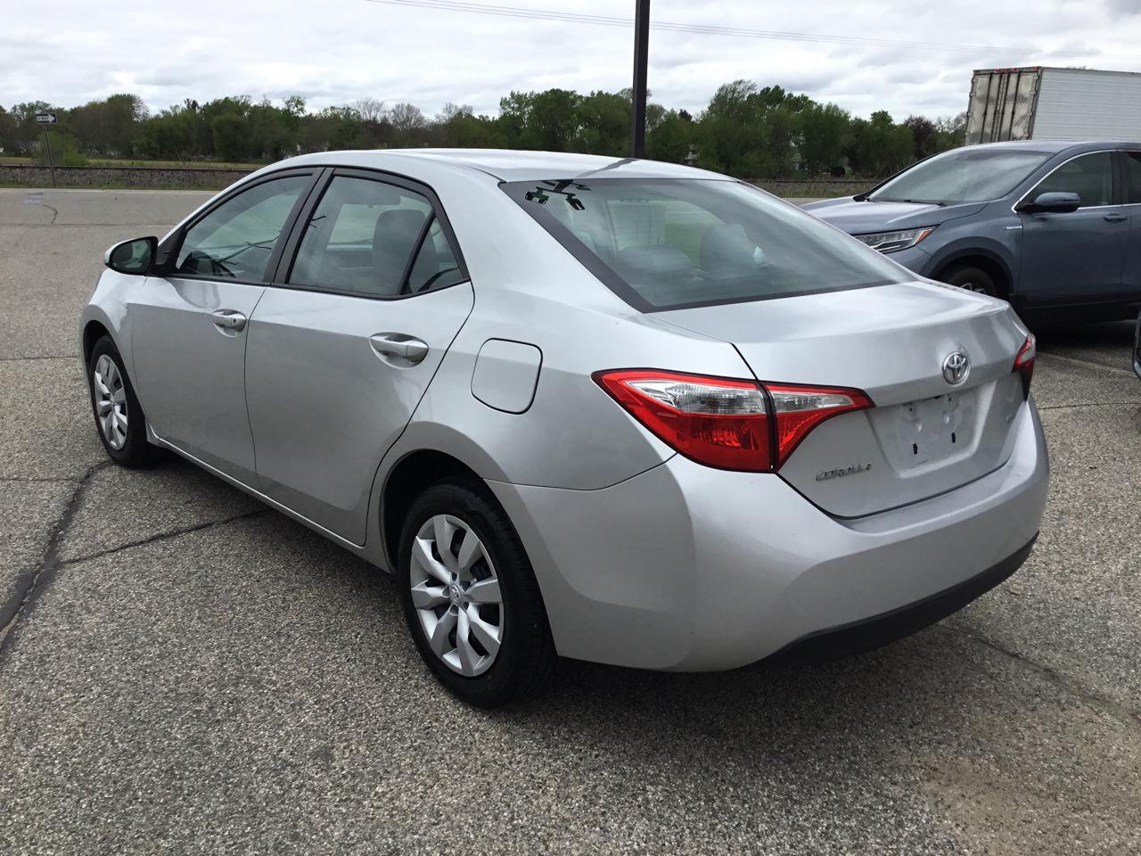 Toyota Corolla 4dr Sdn CVT LE Premium (Natl) 2014