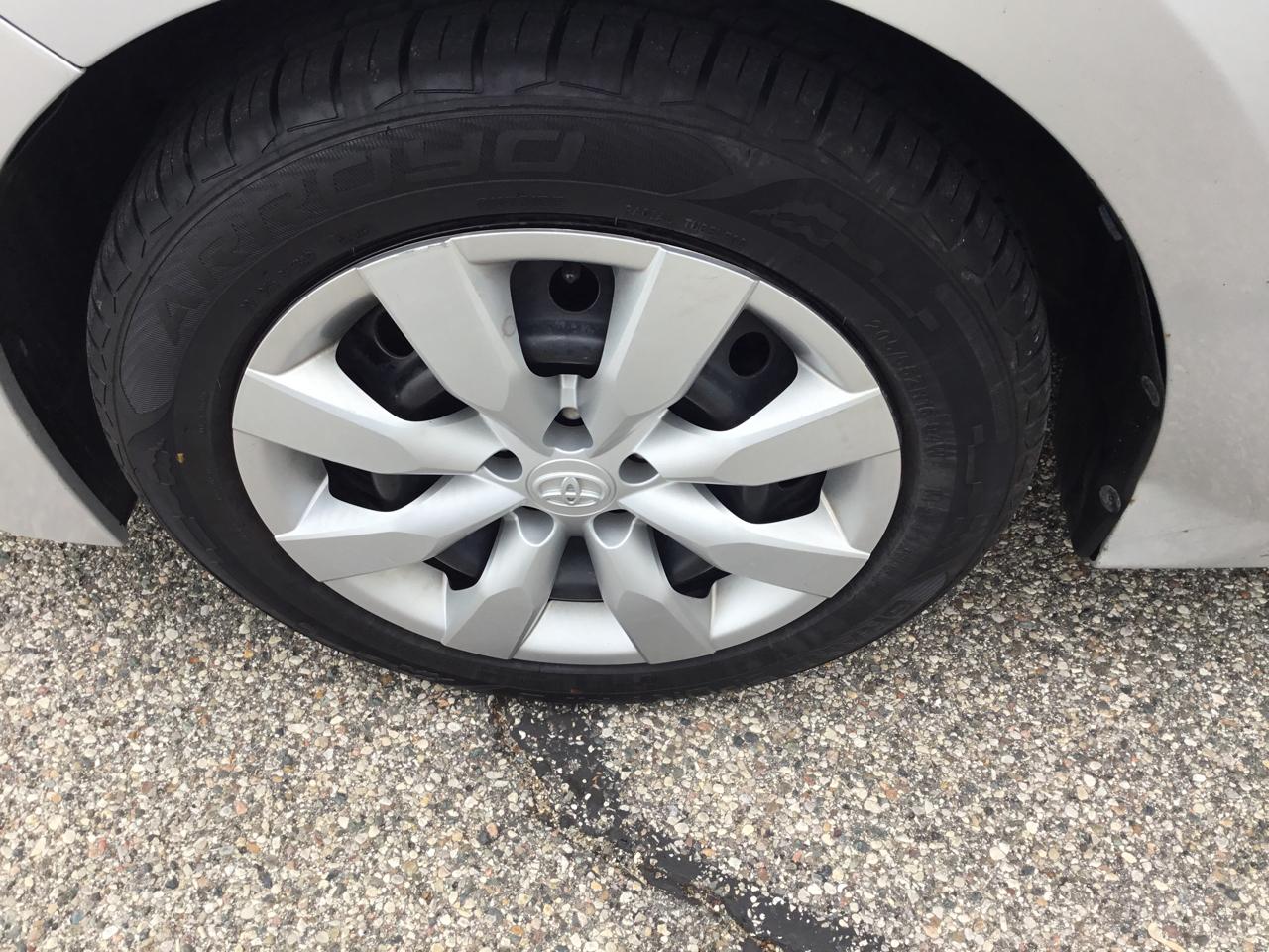 Toyota Corolla 4dr Sdn CVT LE Premium (Natl) 2014