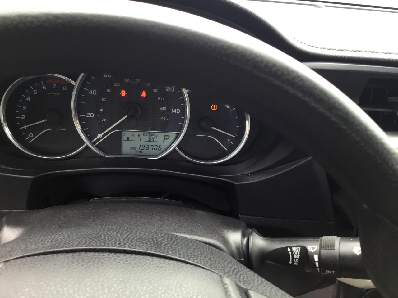 Toyota Corolla 4dr Sdn CVT LE Premium (Natl) 2014