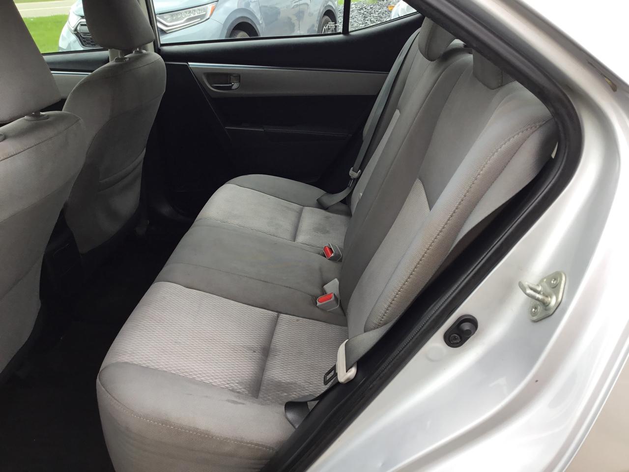 Toyota Corolla 4dr Sdn CVT LE Premium (Natl) 2014