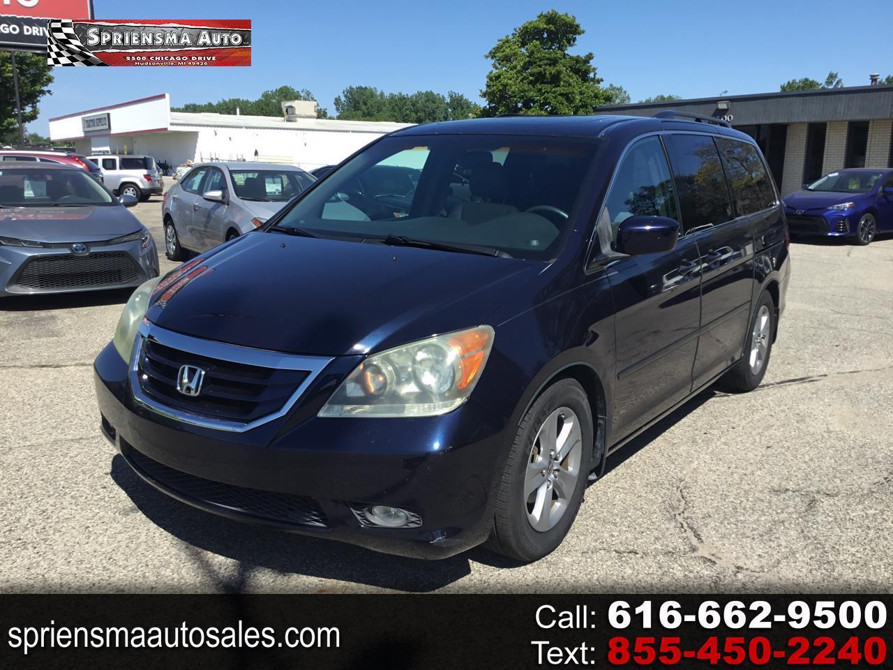2008 Honda Odyssey Touring's photo