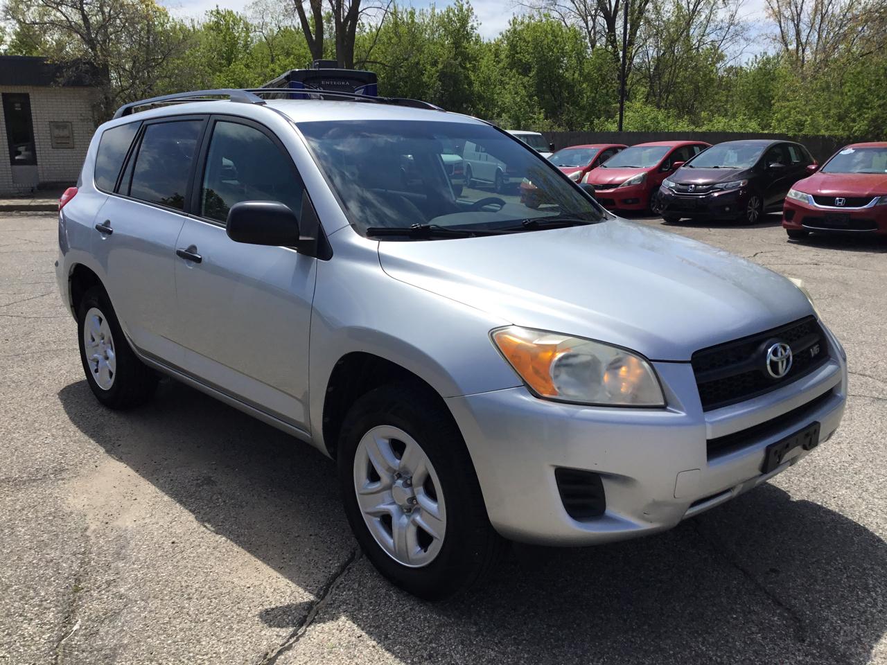 Toyota RAV4 4WD 4dr V6 5-Spd AT (Natl) 2009