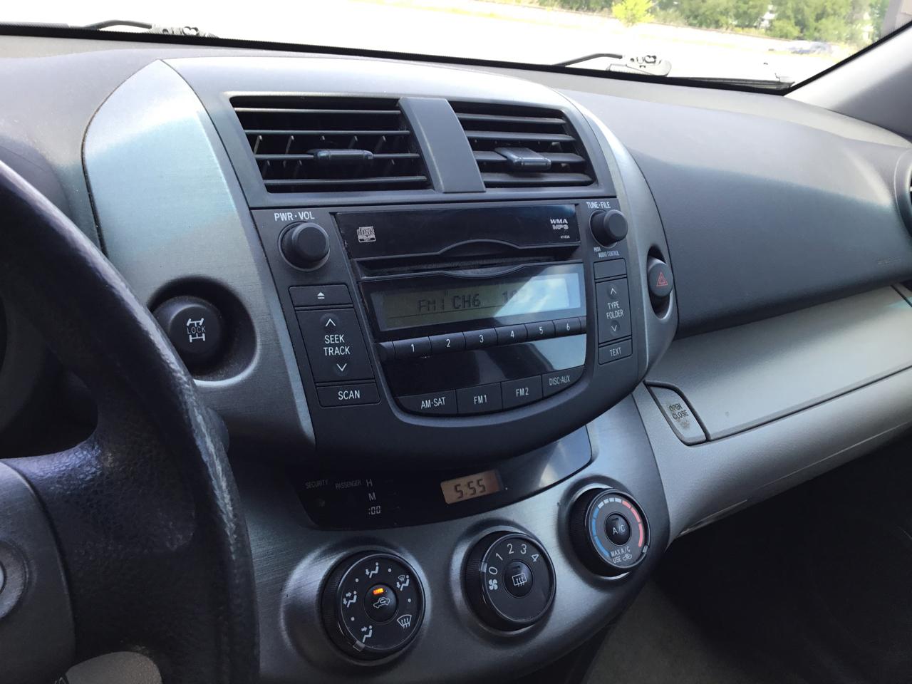 Toyota RAV4 4WD 4dr V6 5-Spd AT (Natl) 2009