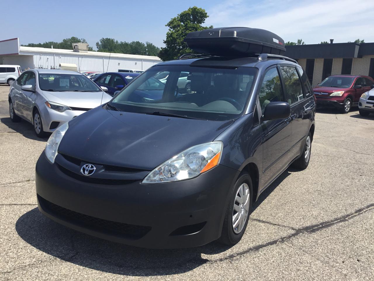 Toyota Sienna CE FWD Cargo Van (Natl) 2006