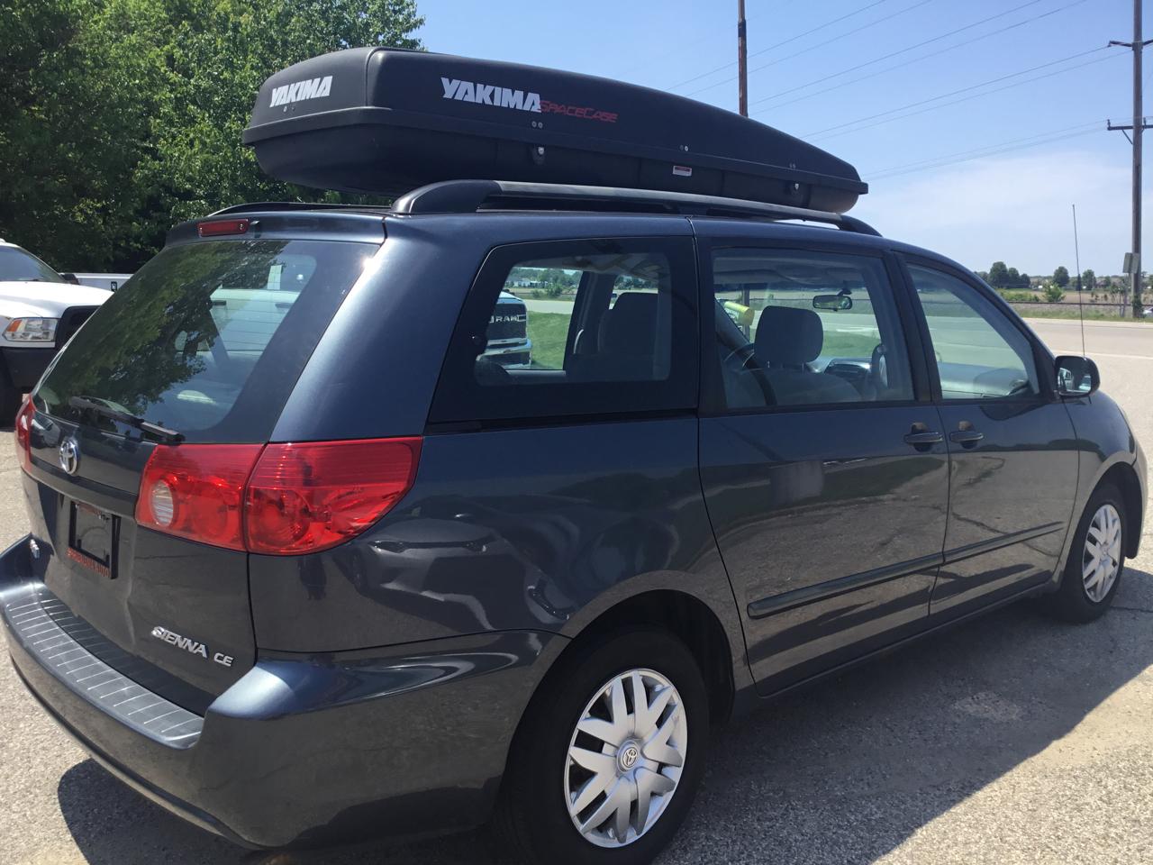 Toyota Sienna CE FWD Cargo Van (Natl) 2006