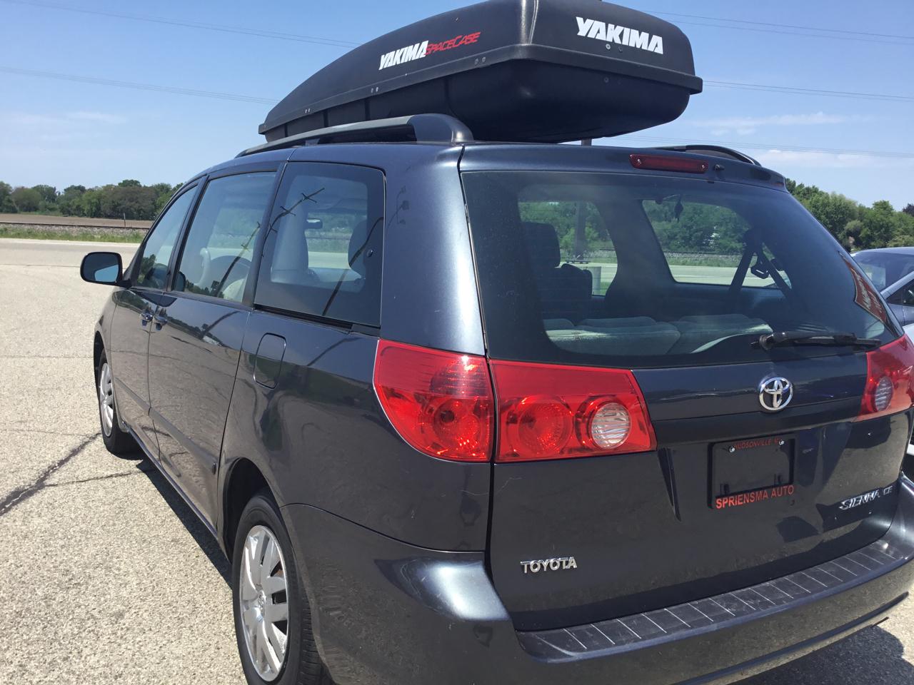 Toyota Sienna CE FWD Cargo Van (Natl) 2006
