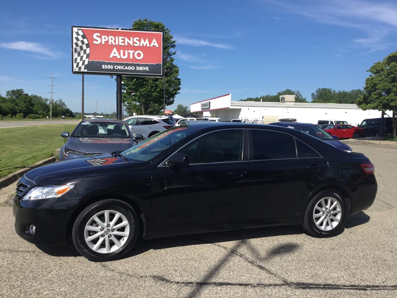 Toyota Camry 4dr Sdn V6 Auto XLE (Natl) 2010