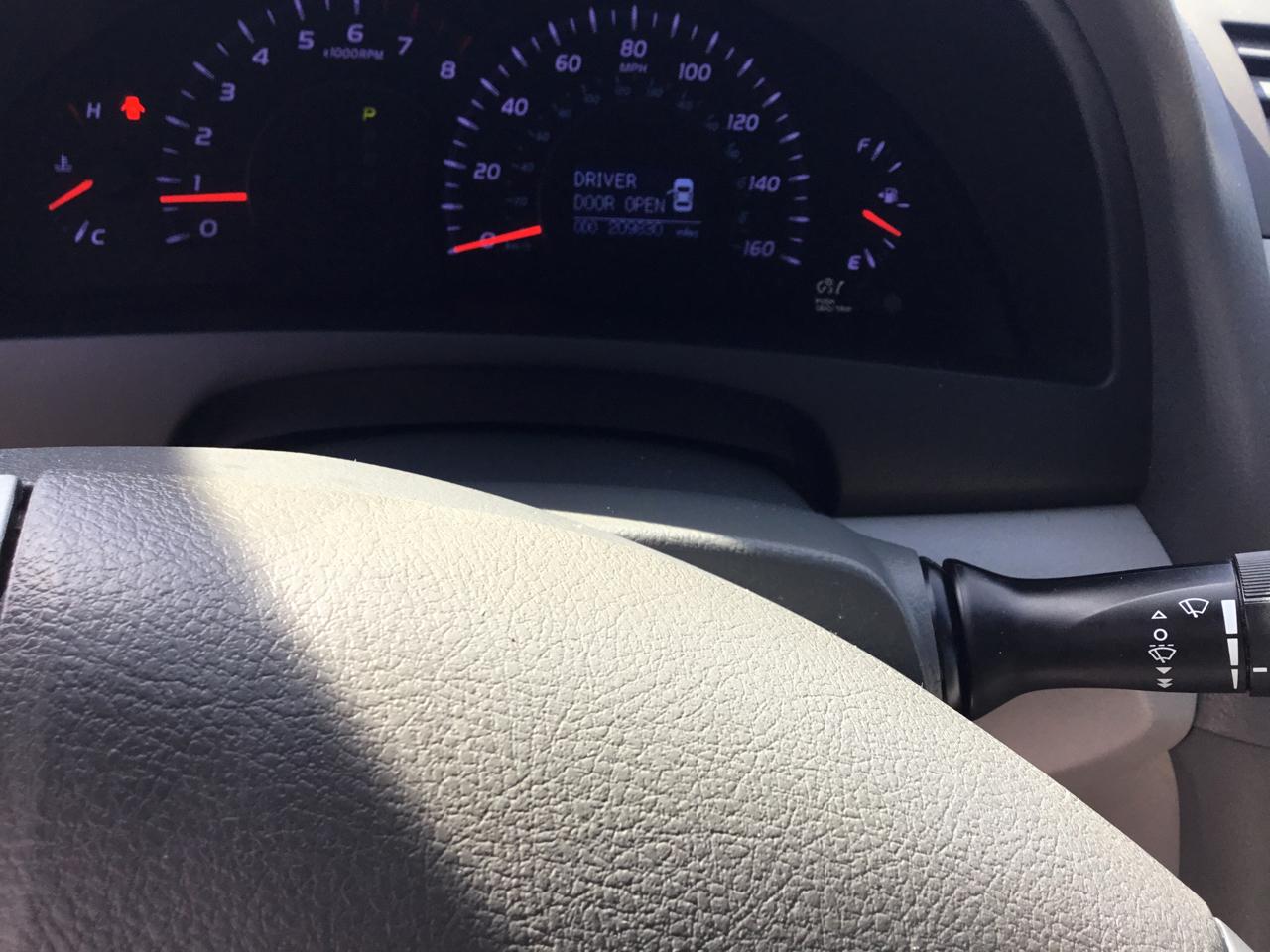 Toyota Camry 4dr Sdn V6 Auto XLE (Natl) 2010