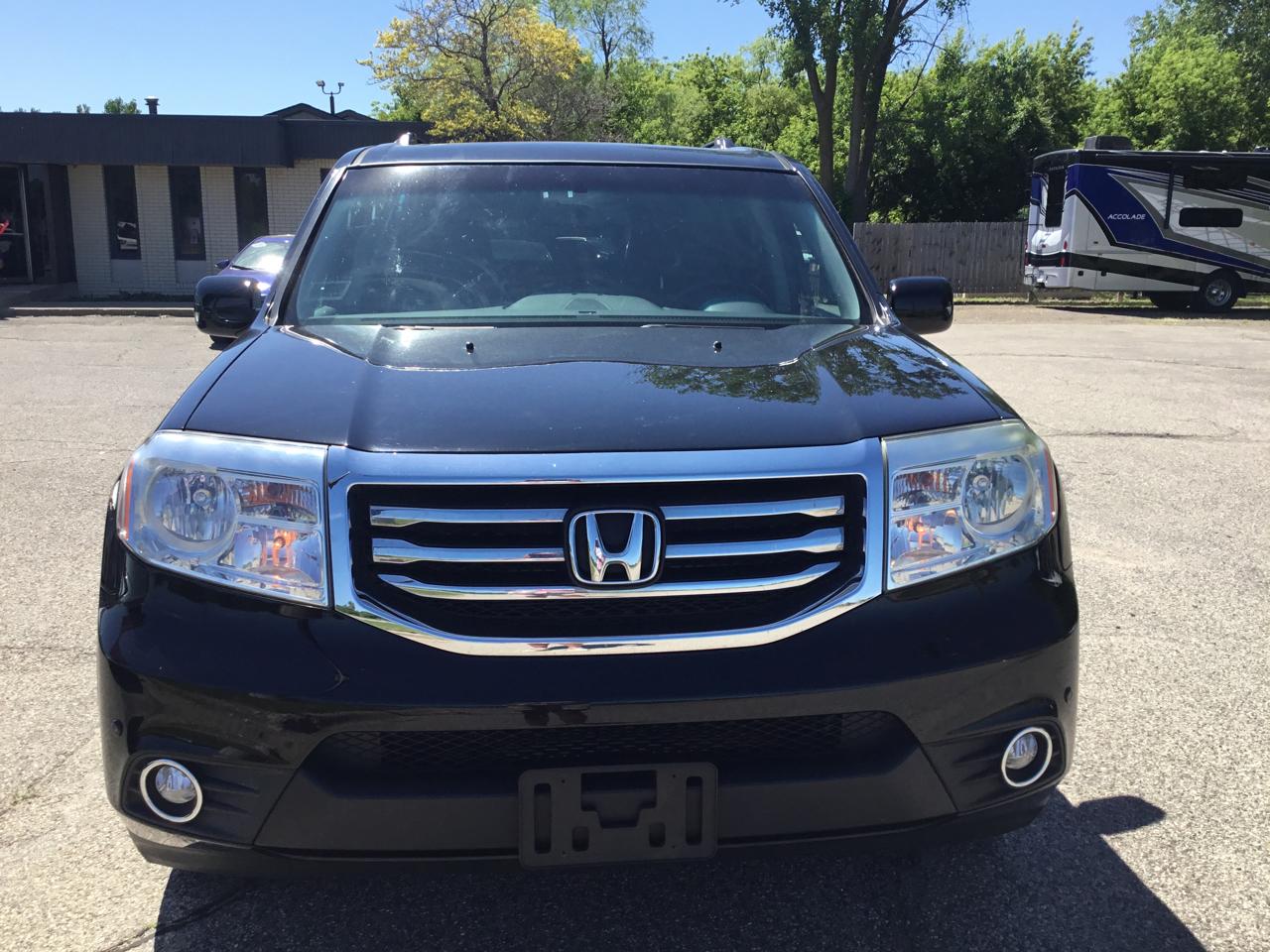 Honda Pilot 4WD 4dr Touring w/RES & Navi 2012