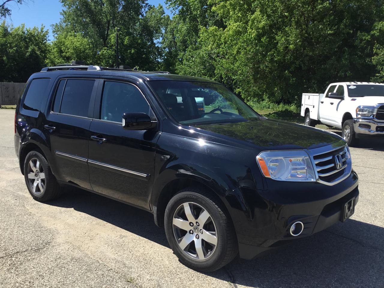 Honda Pilot 4WD 4dr Touring w/RES & Navi 2012