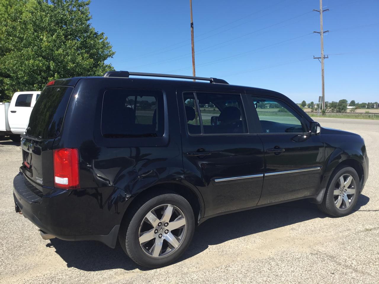 Honda Pilot 4WD 4dr Touring w/RES & Navi 2012