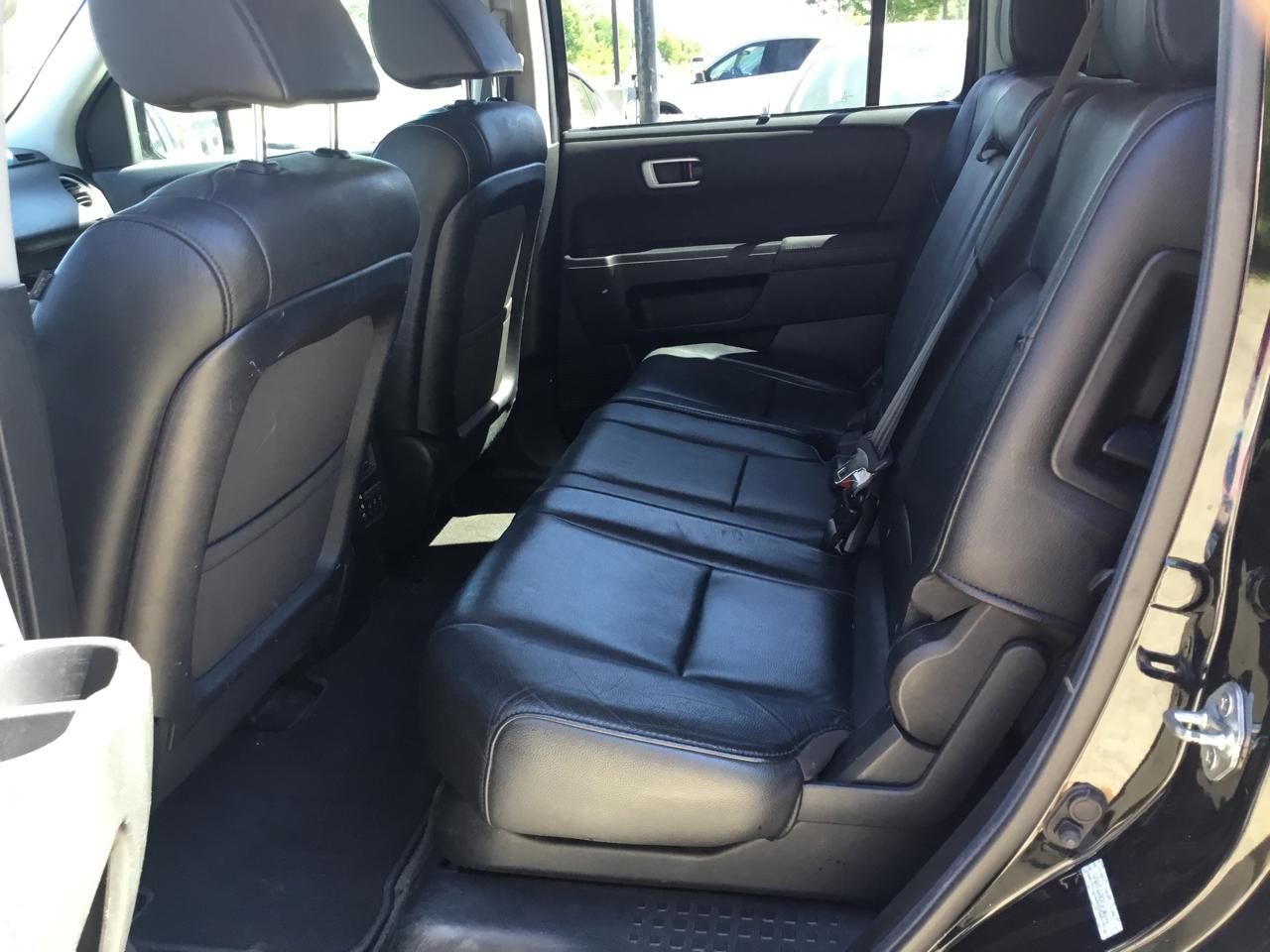 Honda Pilot 4WD 4dr Touring w/RES & Navi 2012