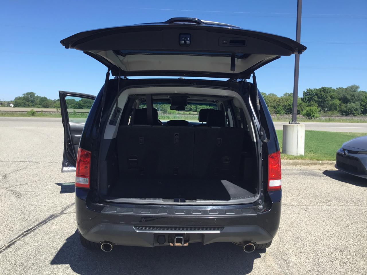 Honda Pilot 4WD 4dr Touring w/RES & Navi 2012