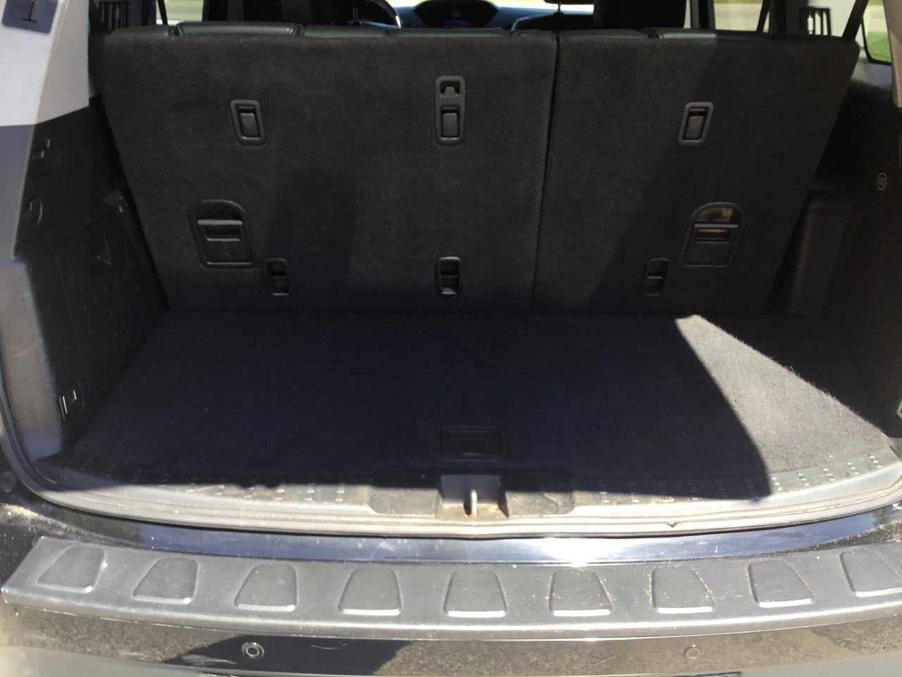 Honda Pilot 4WD 4dr Touring w/RES & Navi 2012