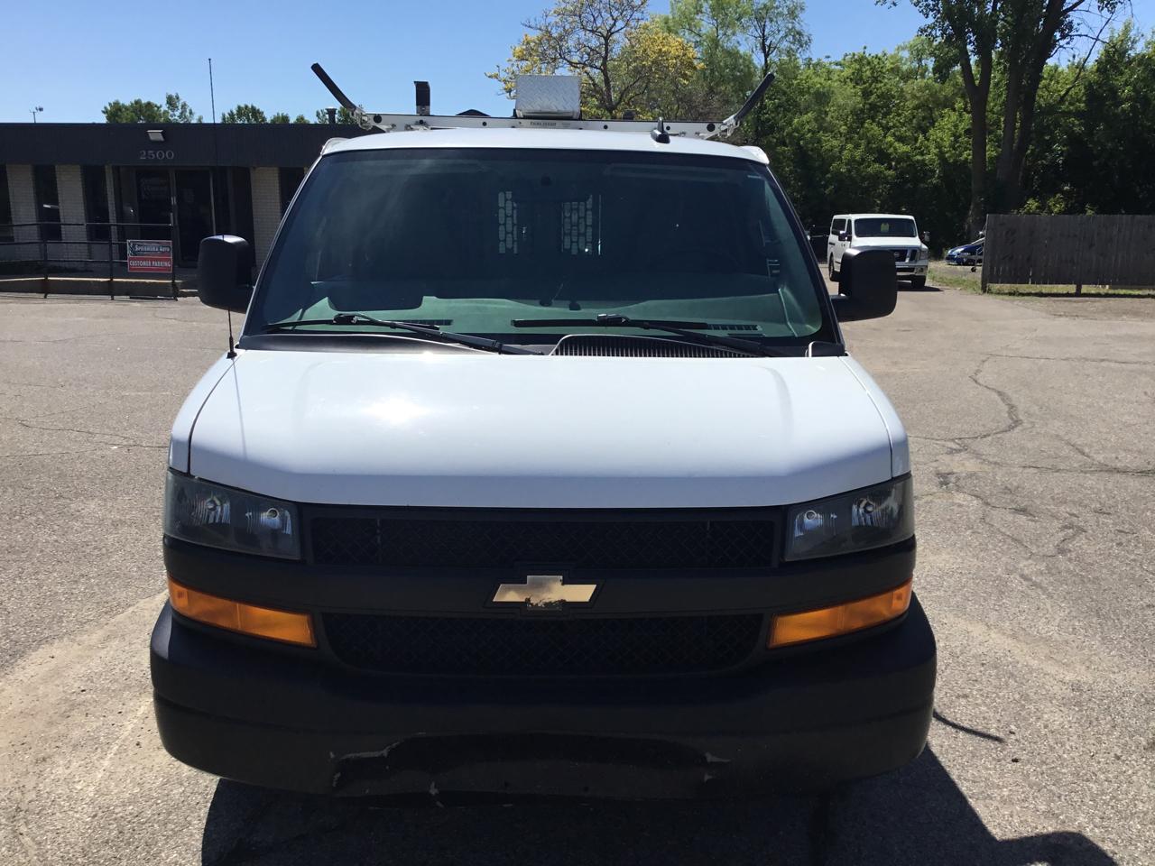 Chevrolet Express Cargo Van RWD 3500 155" 2019