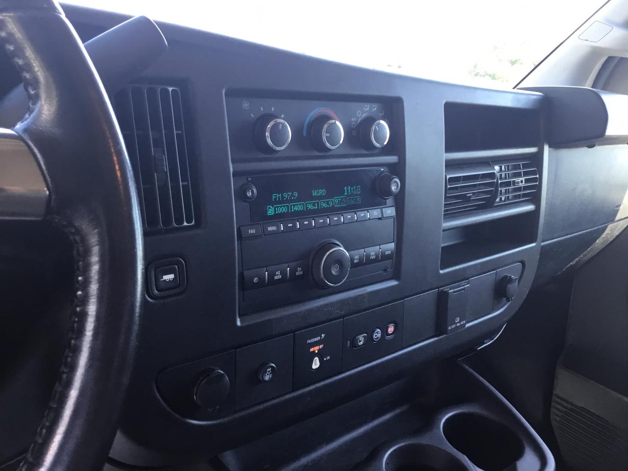 Chevrolet Express Cargo Van RWD 3500 155" 2019