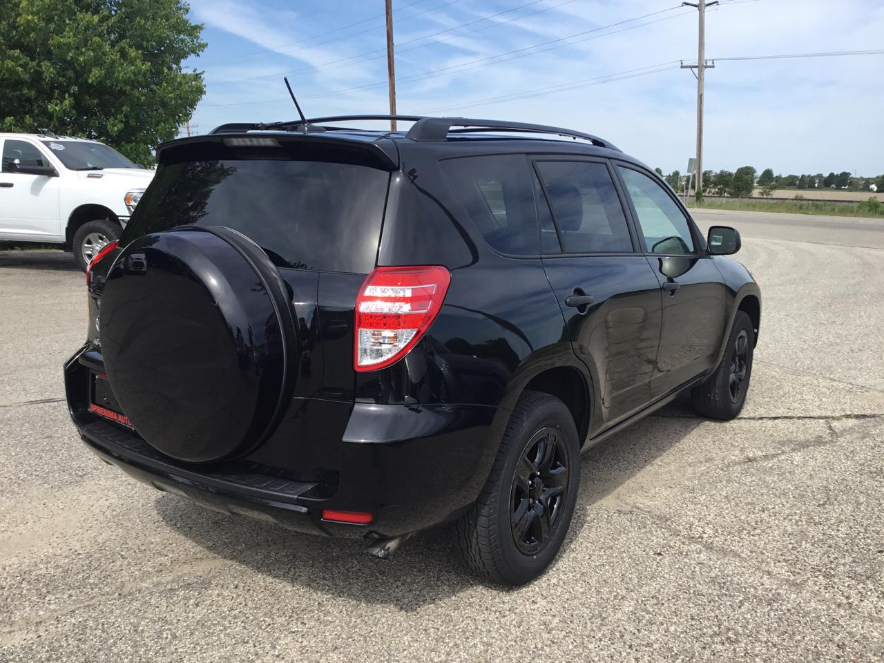 Toyota RAV4 FWD 4dr I4 (Natl) 2012