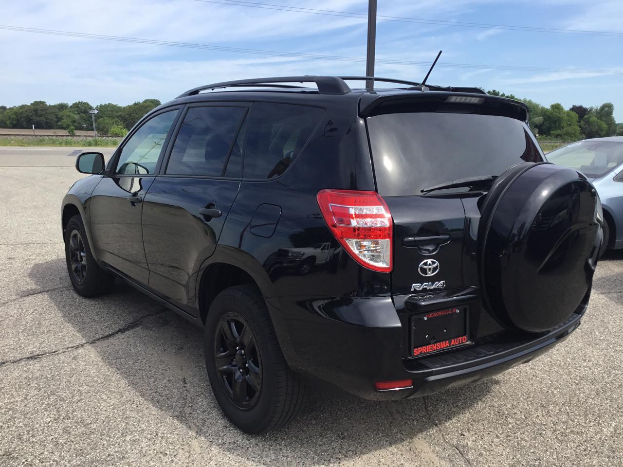 Toyota RAV4 FWD 4dr I4 (Natl) 2012