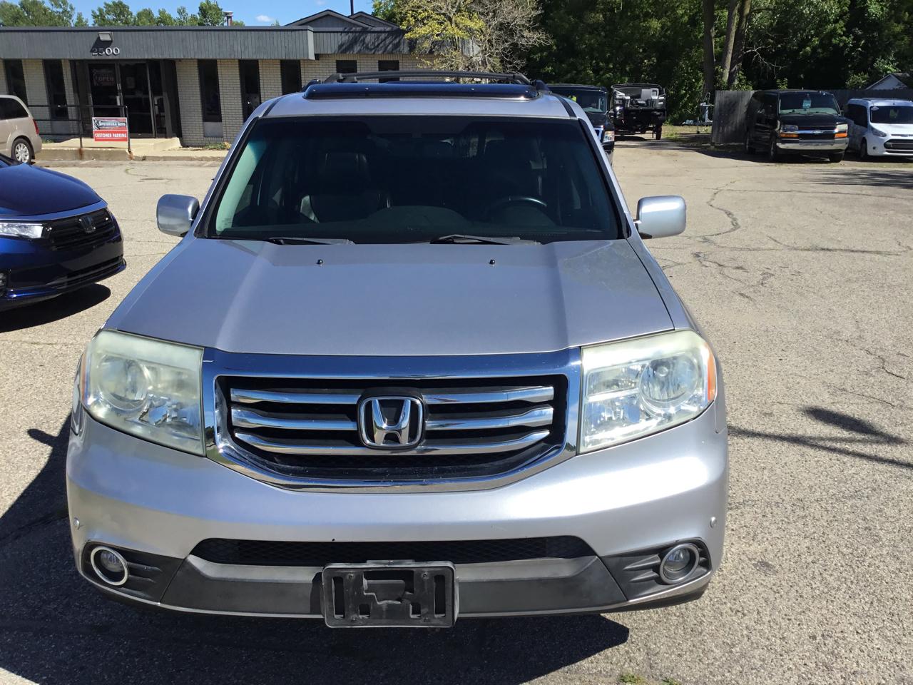 Honda Pilot 4WD 4dr Touring w/RES & Navi 2013