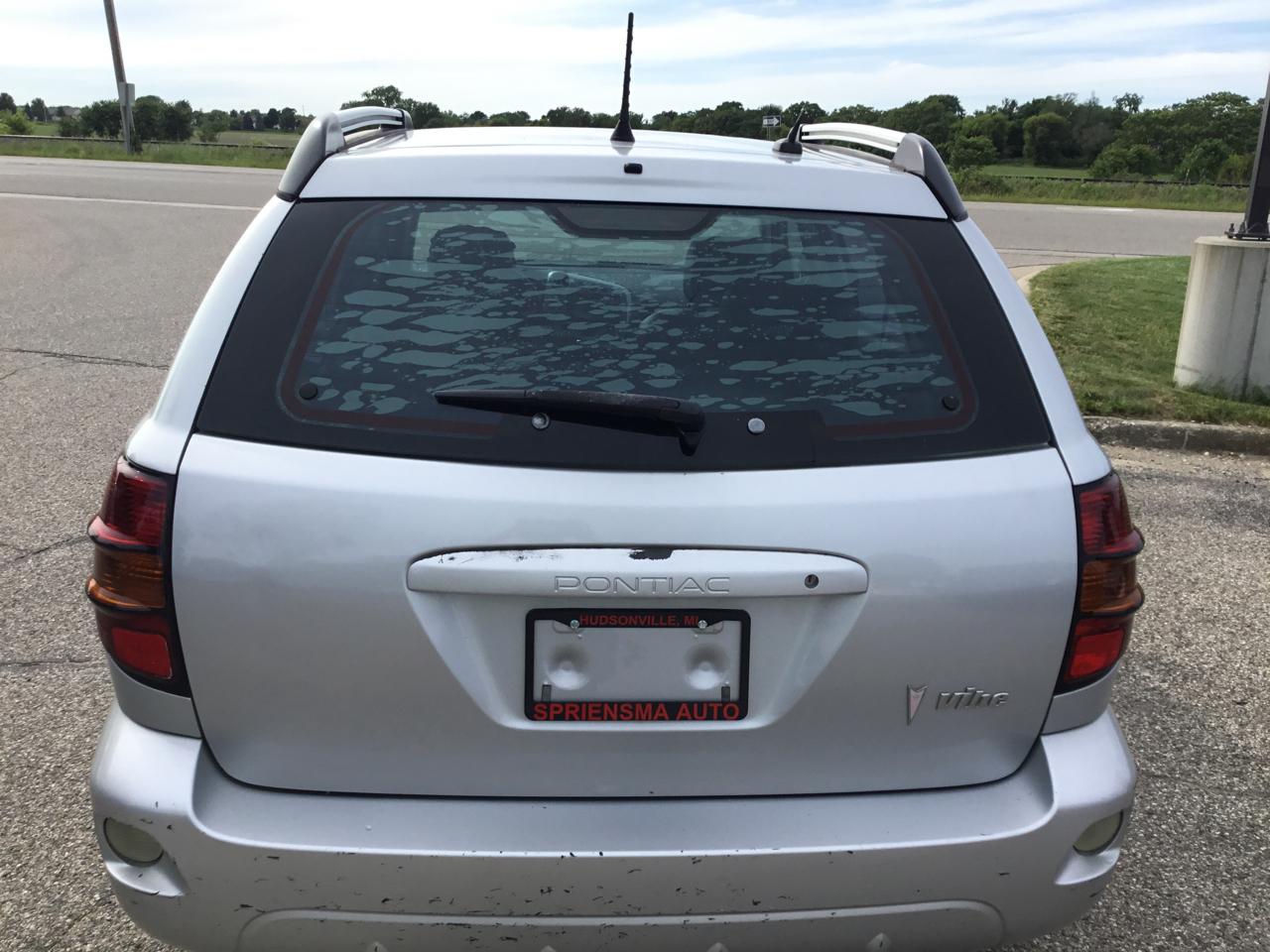 Pontiac Vibe 4dr HB 2005