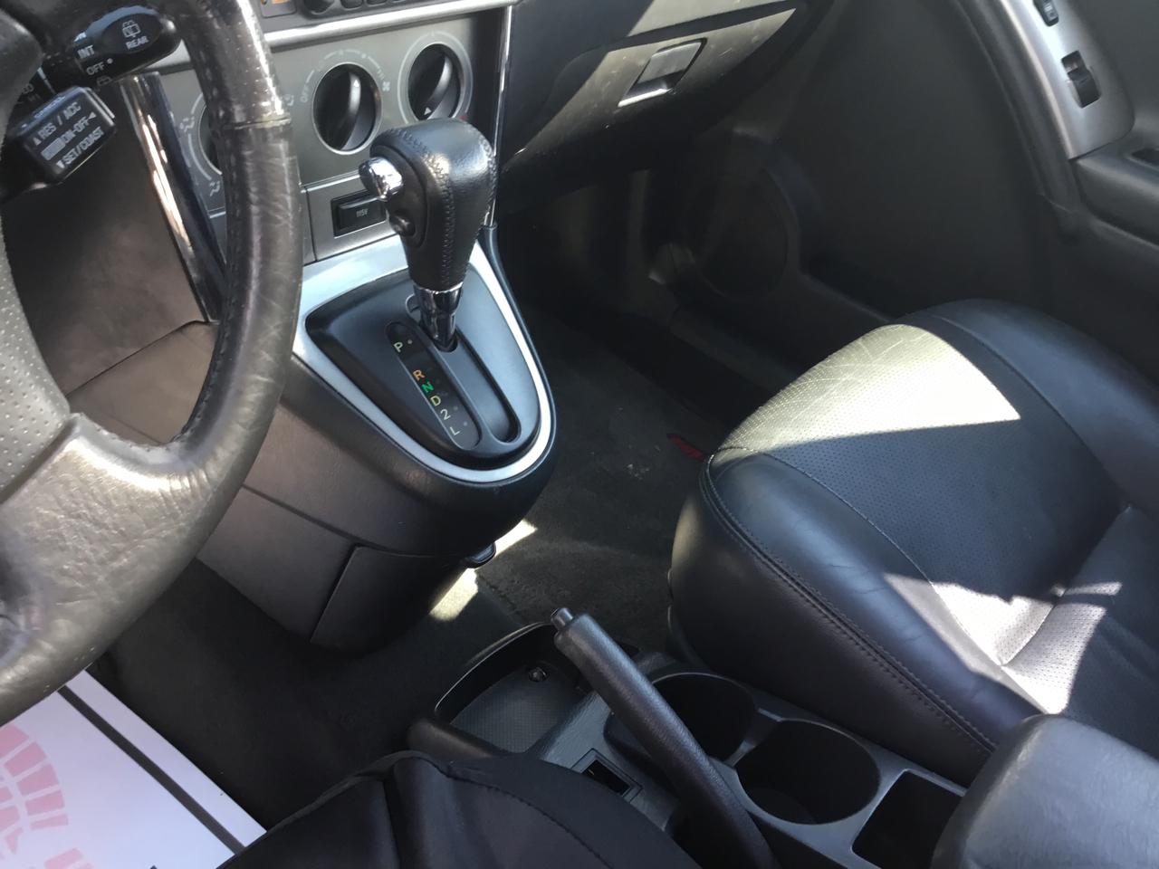 Pontiac Vibe 4dr HB 2005