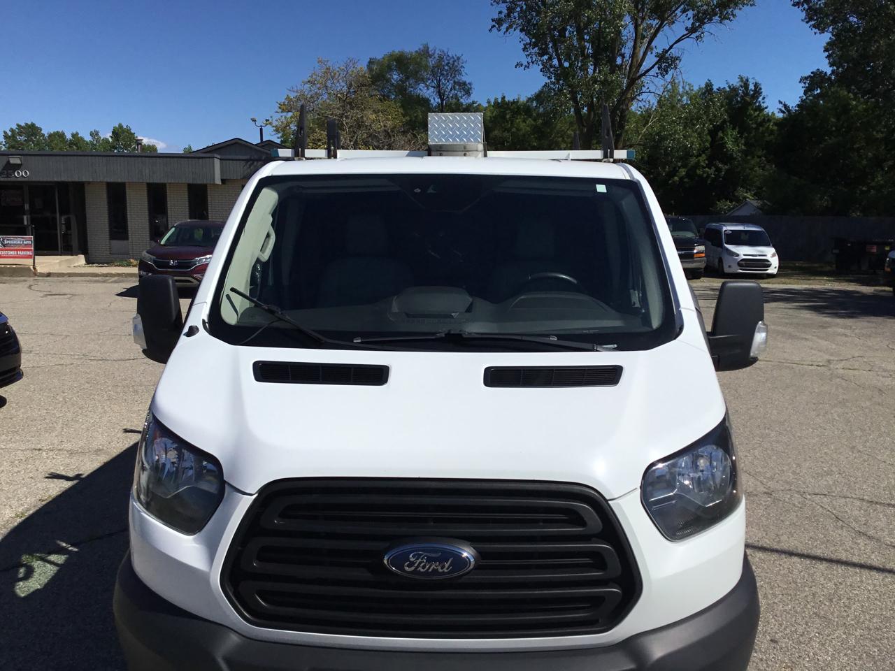 Ford Transit Van T-250 130" Low Rf 9000 GVWR Swing-Out RH Dr 2019