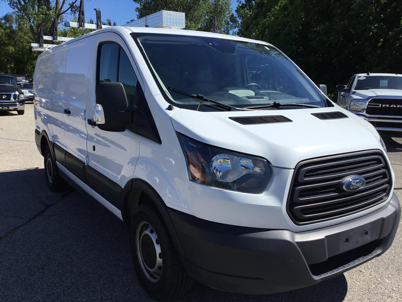 Ford Transit Van T-250 130" Low Rf 9000 GVWR Swing-Out RH Dr 2019
