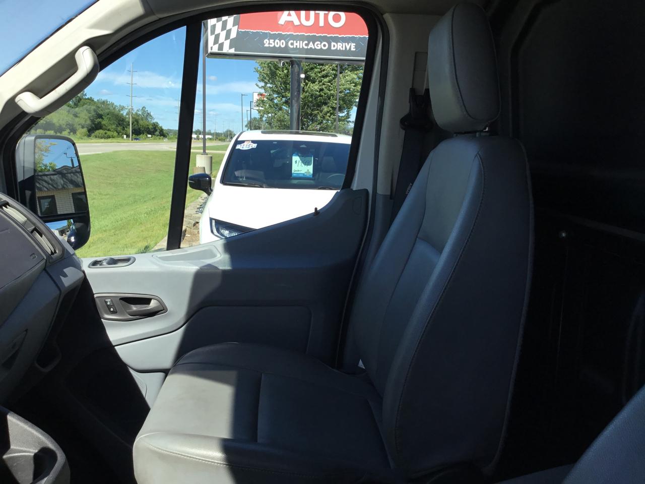 Ford Transit Van T-250 130" Low Rf 9000 GVWR Swing-Out RH Dr 2019