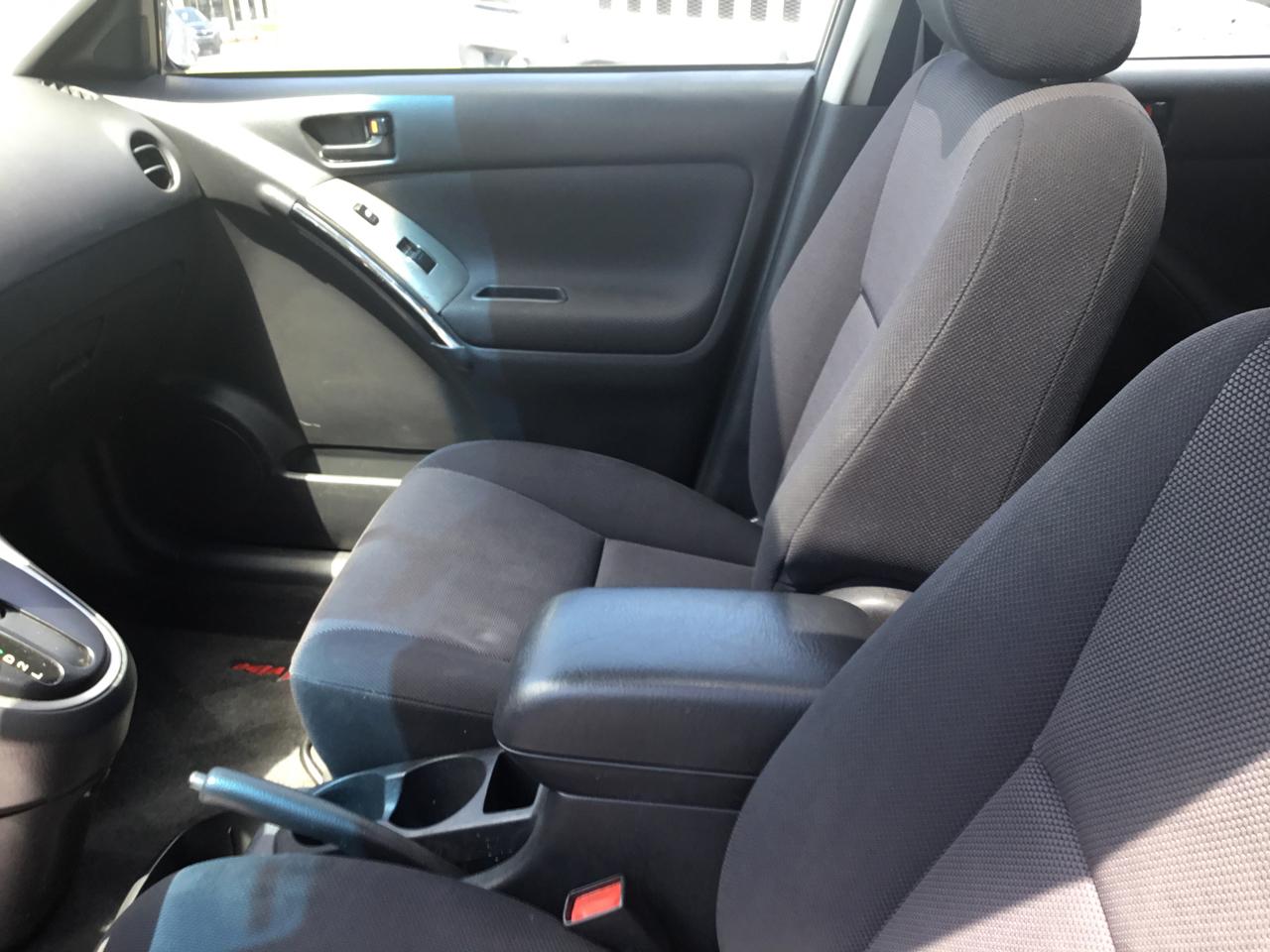 Pontiac Vibe 4dr HB 2003