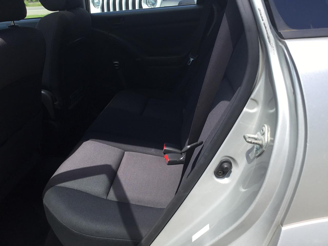 Pontiac Vibe 4dr HB 2003