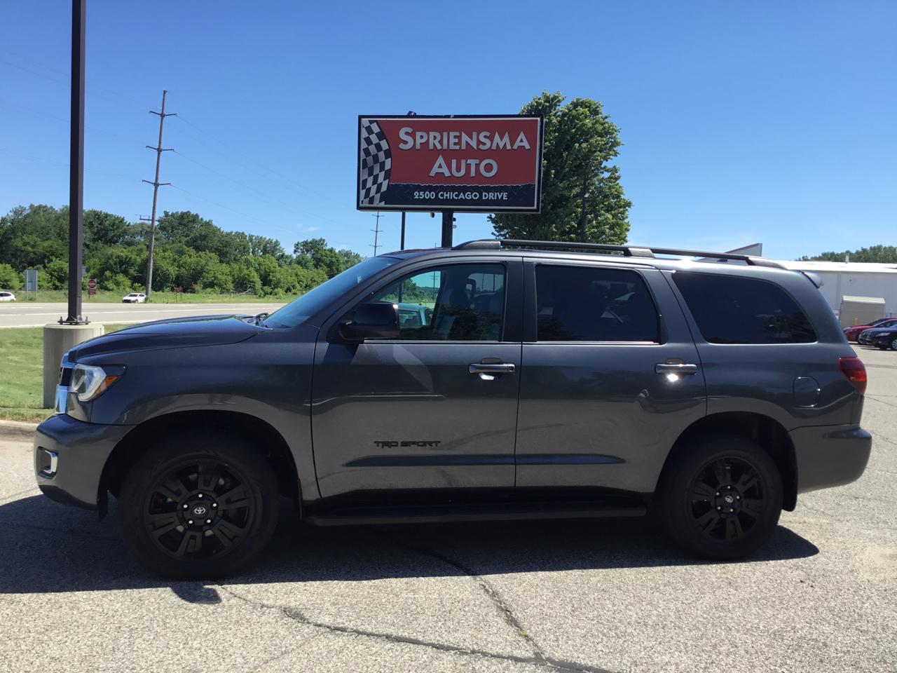 Toyota Sequoia TRD Sport 4WD (Natl) 2019