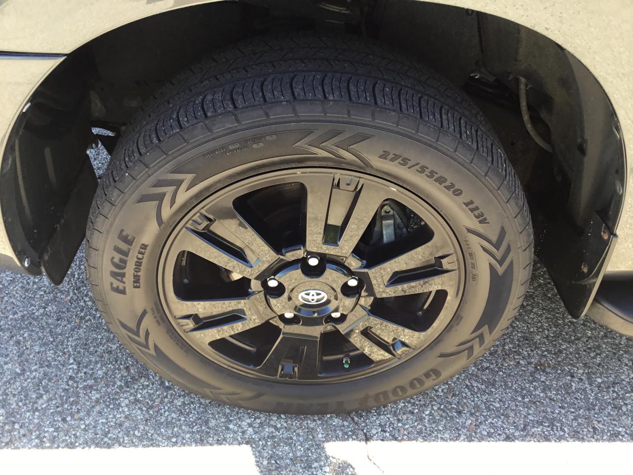 Toyota Sequoia TRD Sport 4WD (Natl) 2019