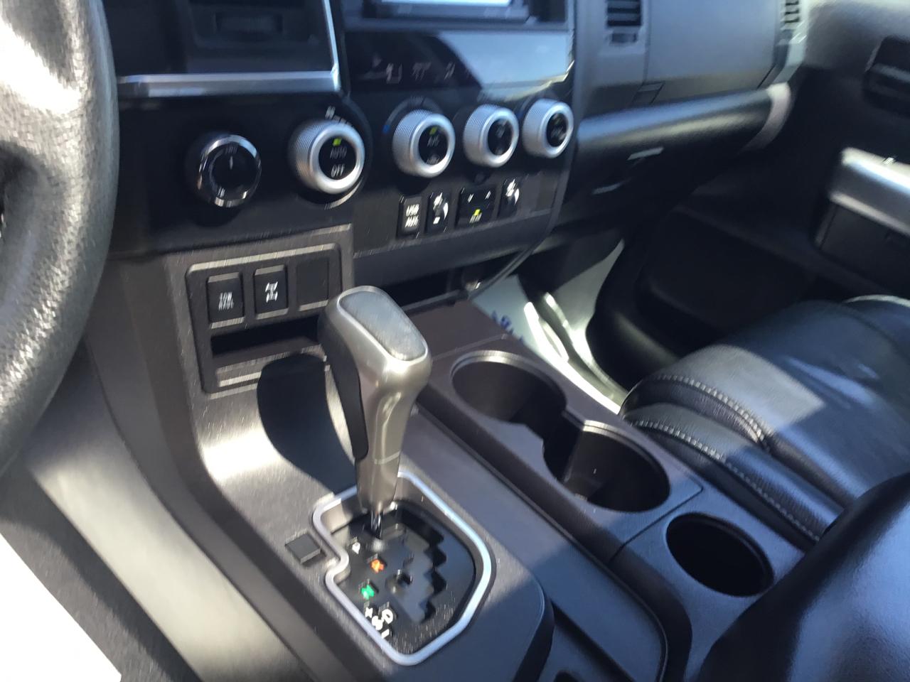 Toyota Sequoia TRD Sport 4WD (Natl) 2019