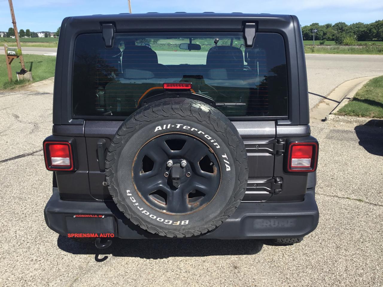 Jeep Wrangler Sport 4x4 2021
