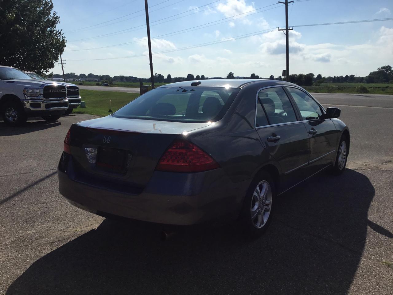 Honda Accord Sdn EX-L AT 2006
