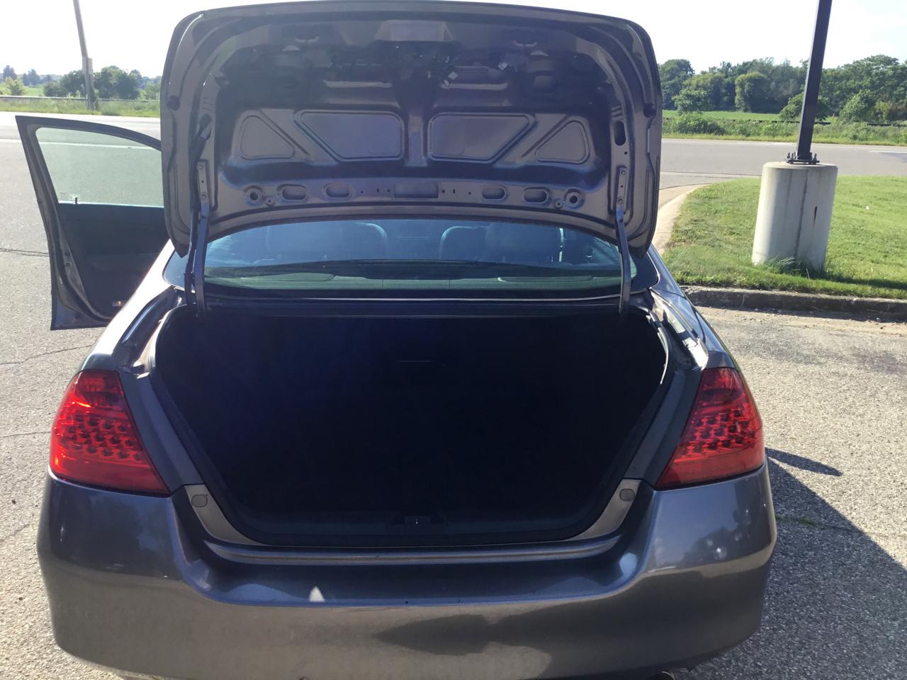 Honda Accord Sdn EX-L AT 2006