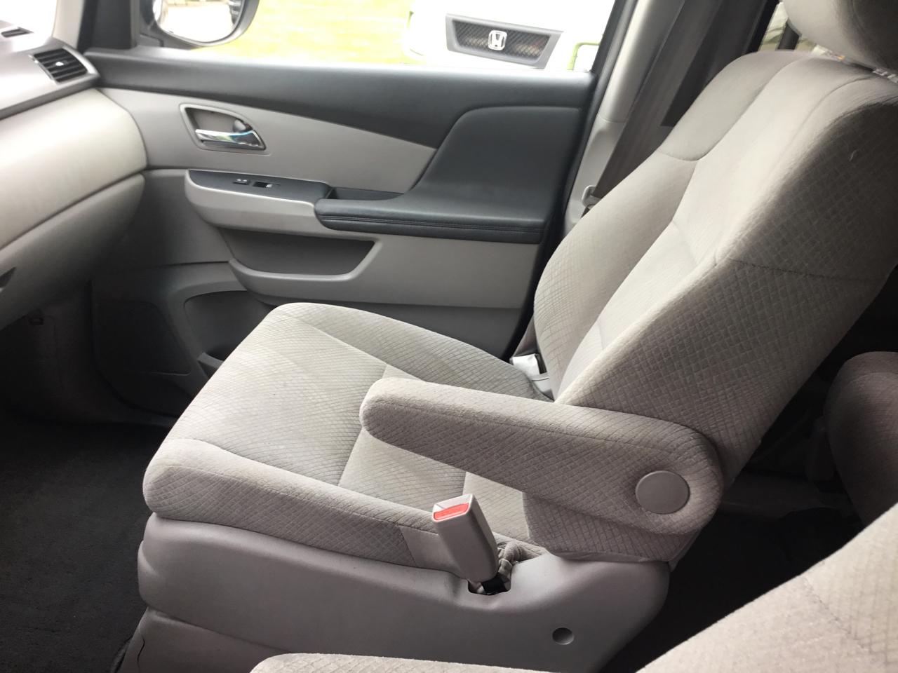 Honda Odyssey 5dr LX 2015