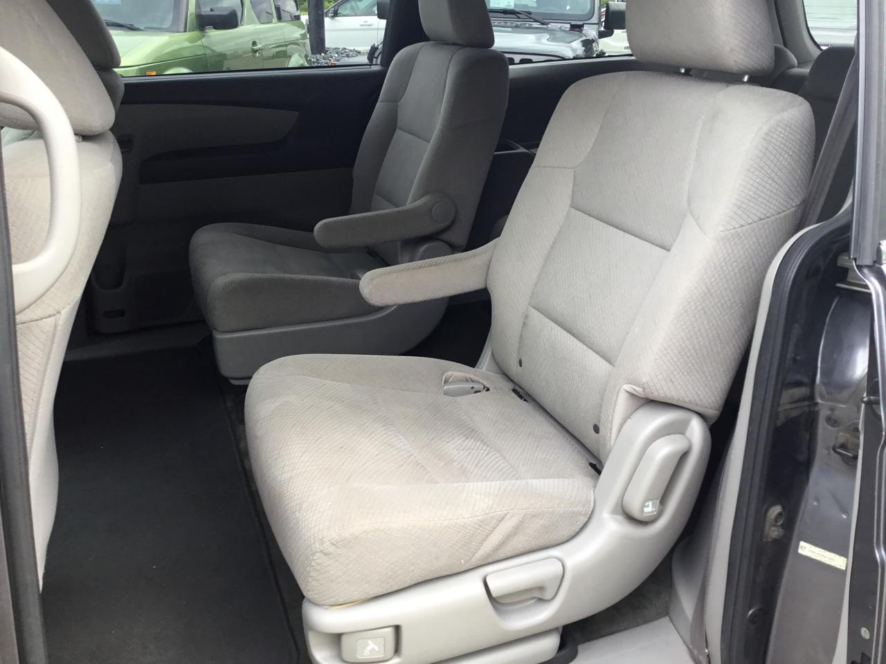 Honda Odyssey 5dr LX 2015