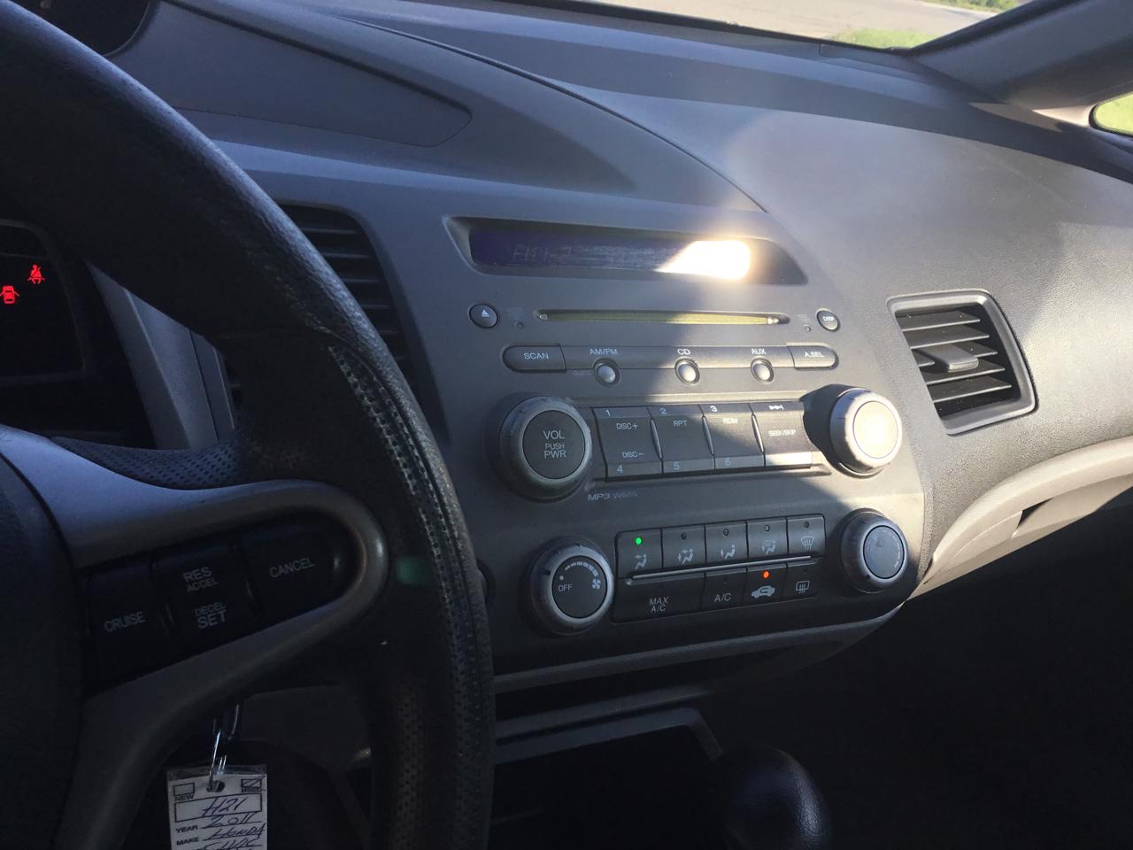 Honda Civic Sdn 4dr Auto LX 2011