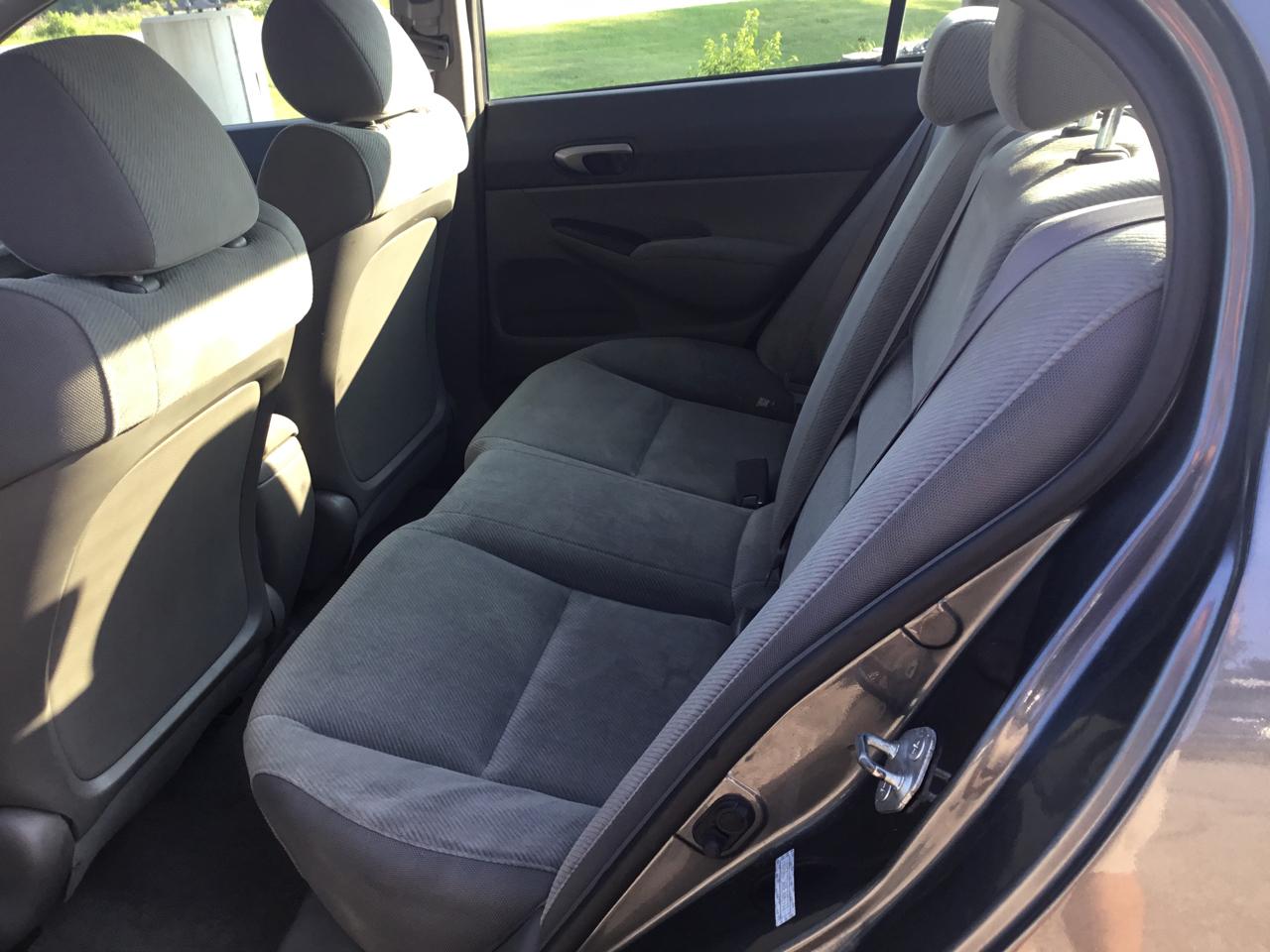 Honda Civic Sdn 4dr Auto LX 2011