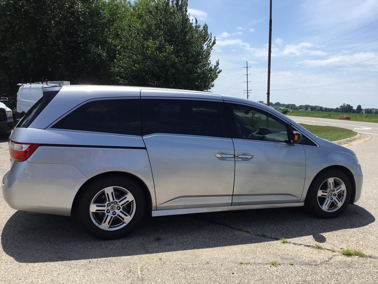 Honda Odyssey 5dr Touring 2012