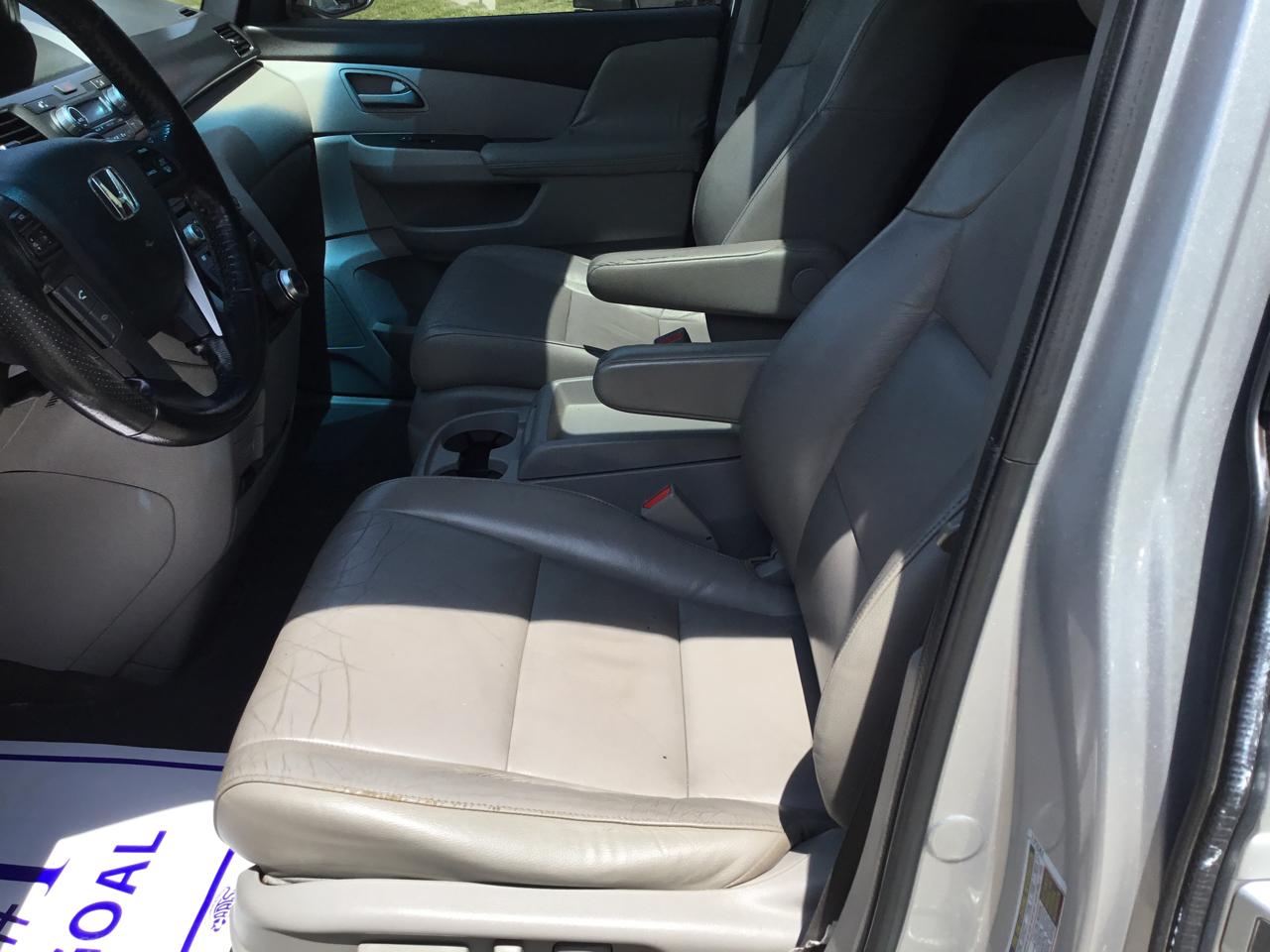 Honda Odyssey 5dr Touring 2012