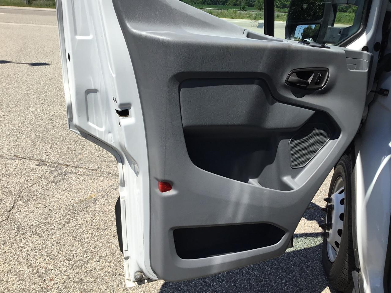Ford Transit Cutaway  2018