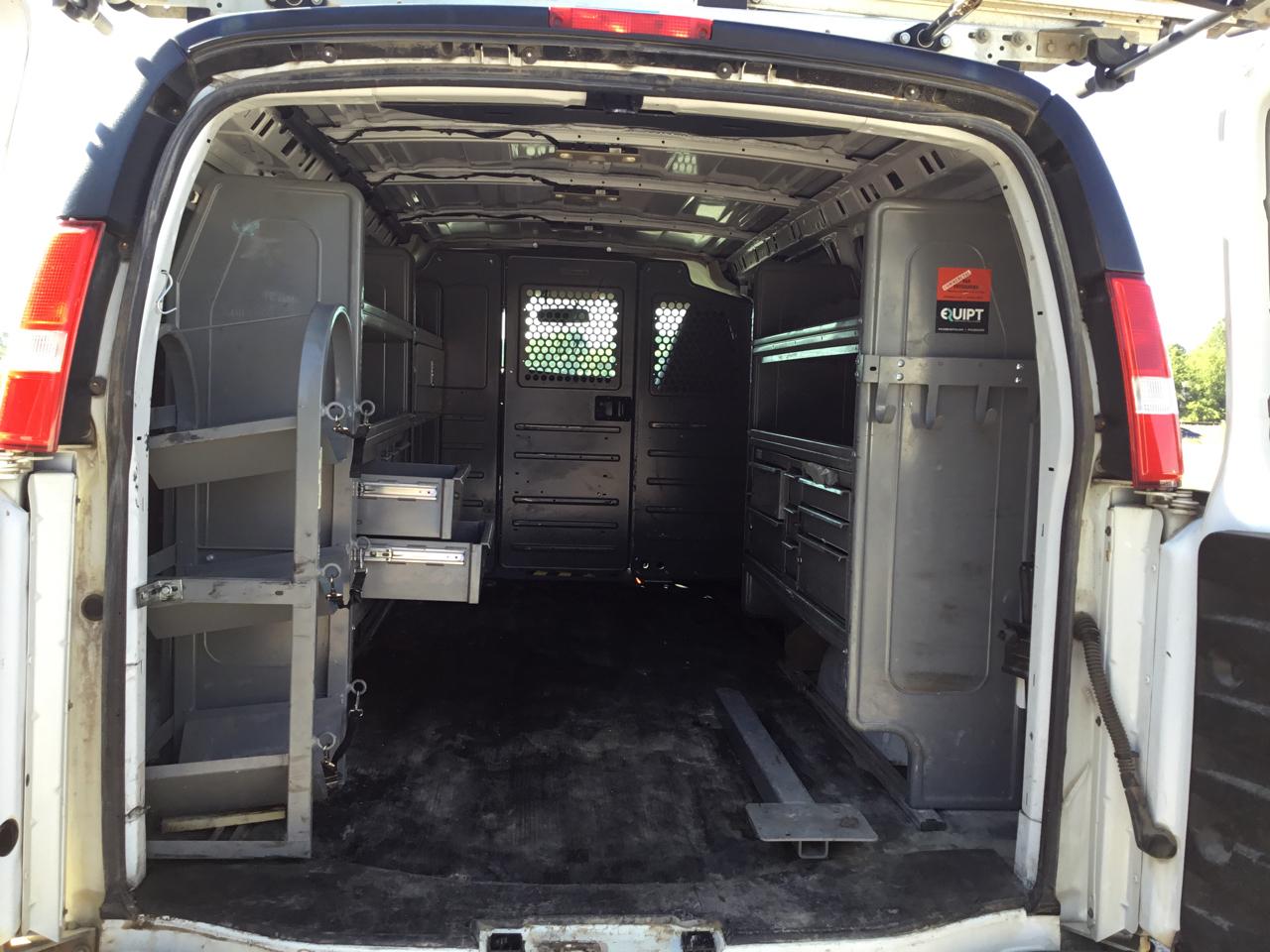 Chevrolet Express Cargo Van RWD 2500 135" 2020