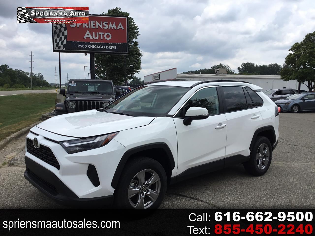 Toyota RAV4 XLE AWD (Natl) 2025