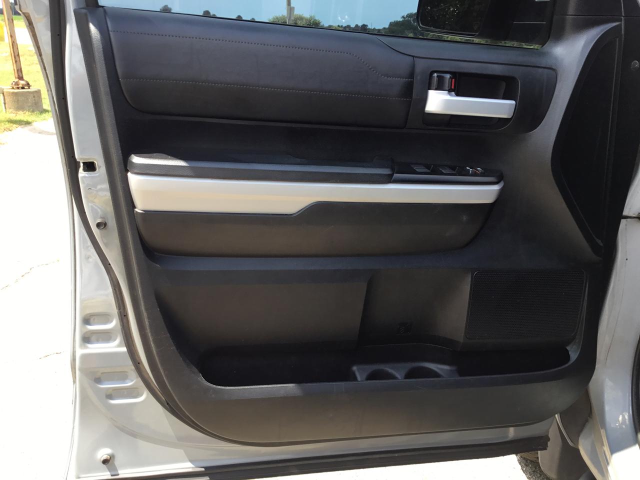 Toyota Tundra 4WD 1794 Edition CrewMax 5.5' Bed 5.7L (Natl) 2019