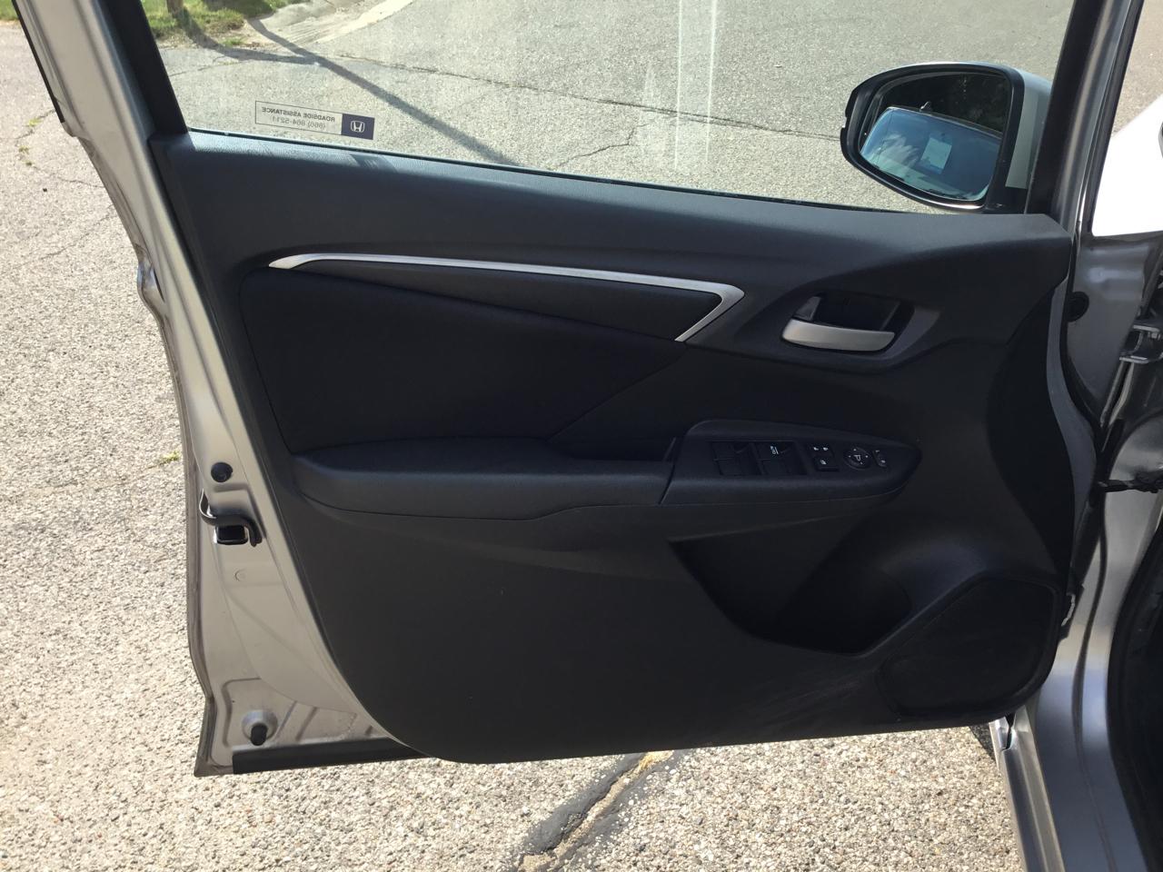 Honda Fit 5dr HB CVT LX 2016